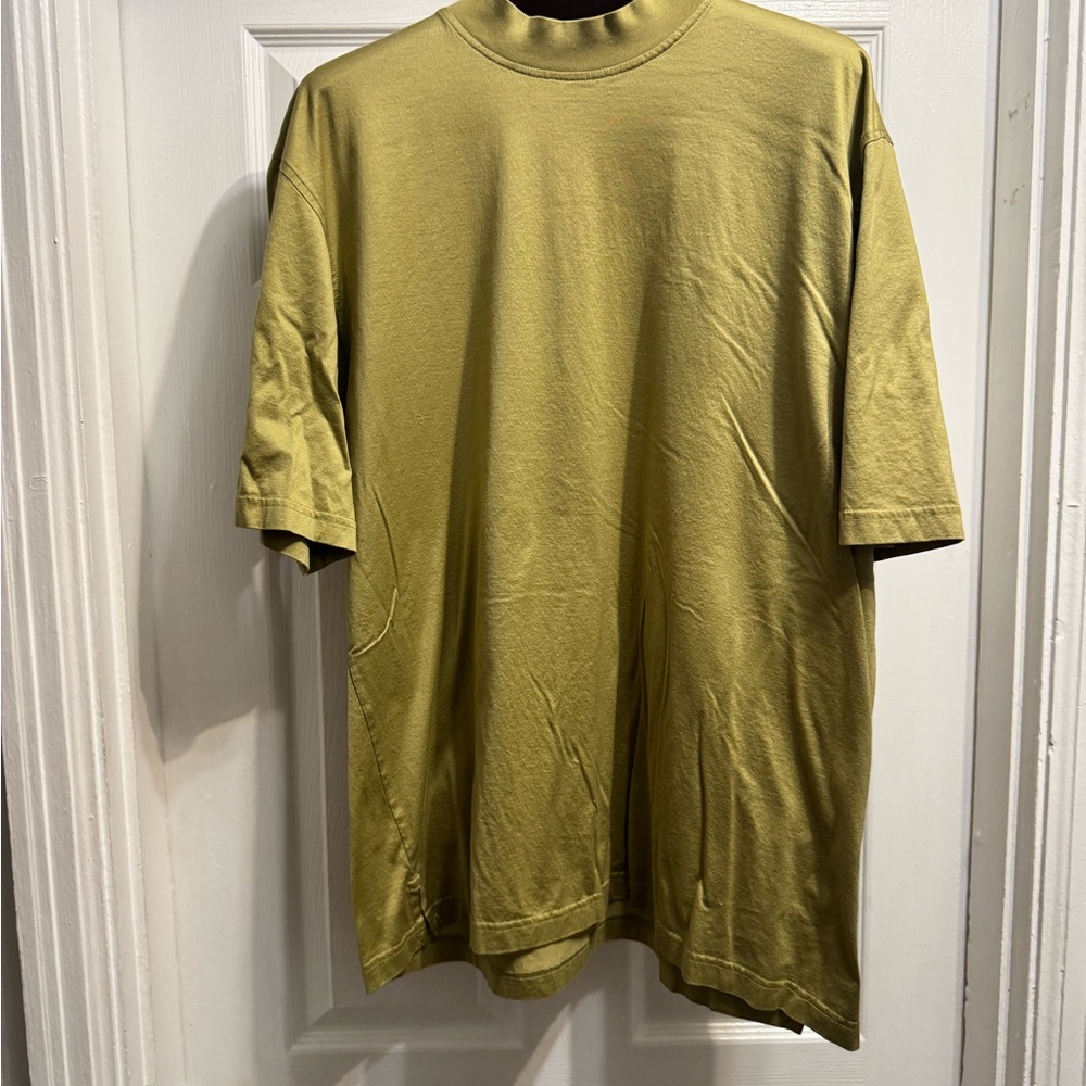 Bugatchi Men's Short Sleeve Tee in Mustard